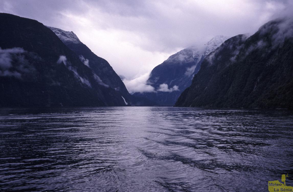 NZ 0527